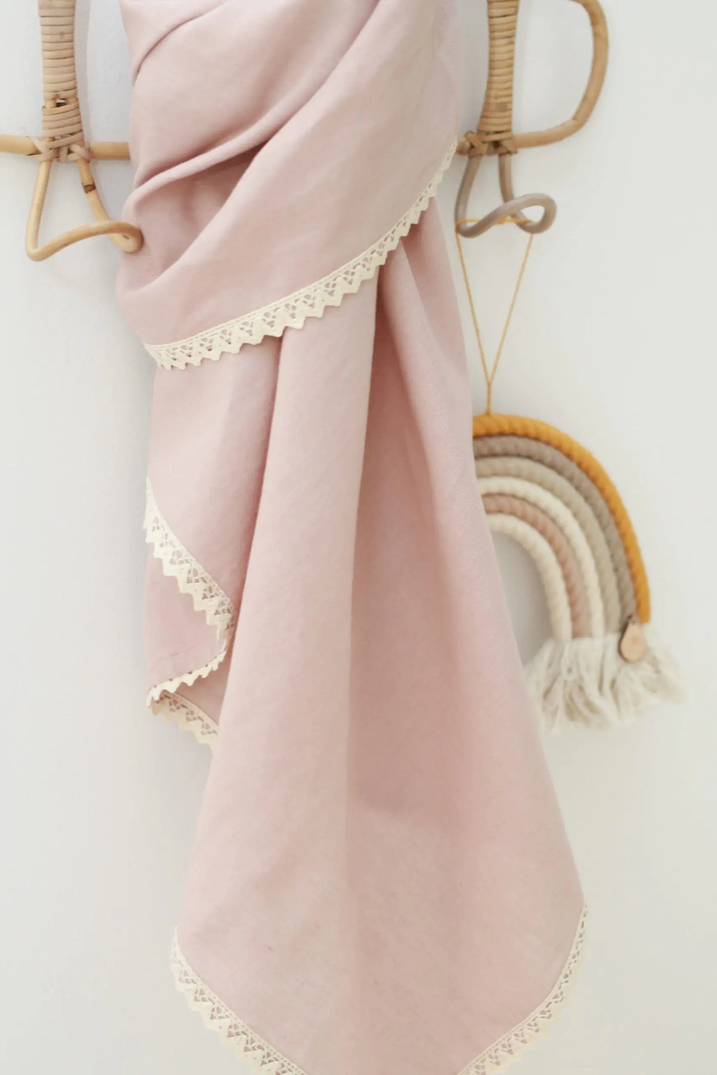 Swaddle in lino con pizzo